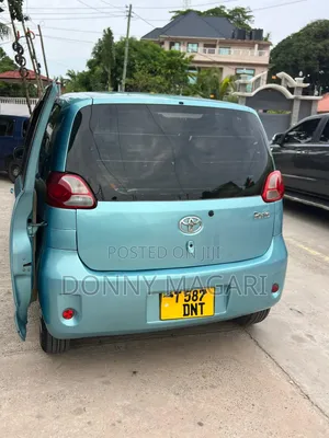Toyota Porte 1.3 FWD 2005 Blue
