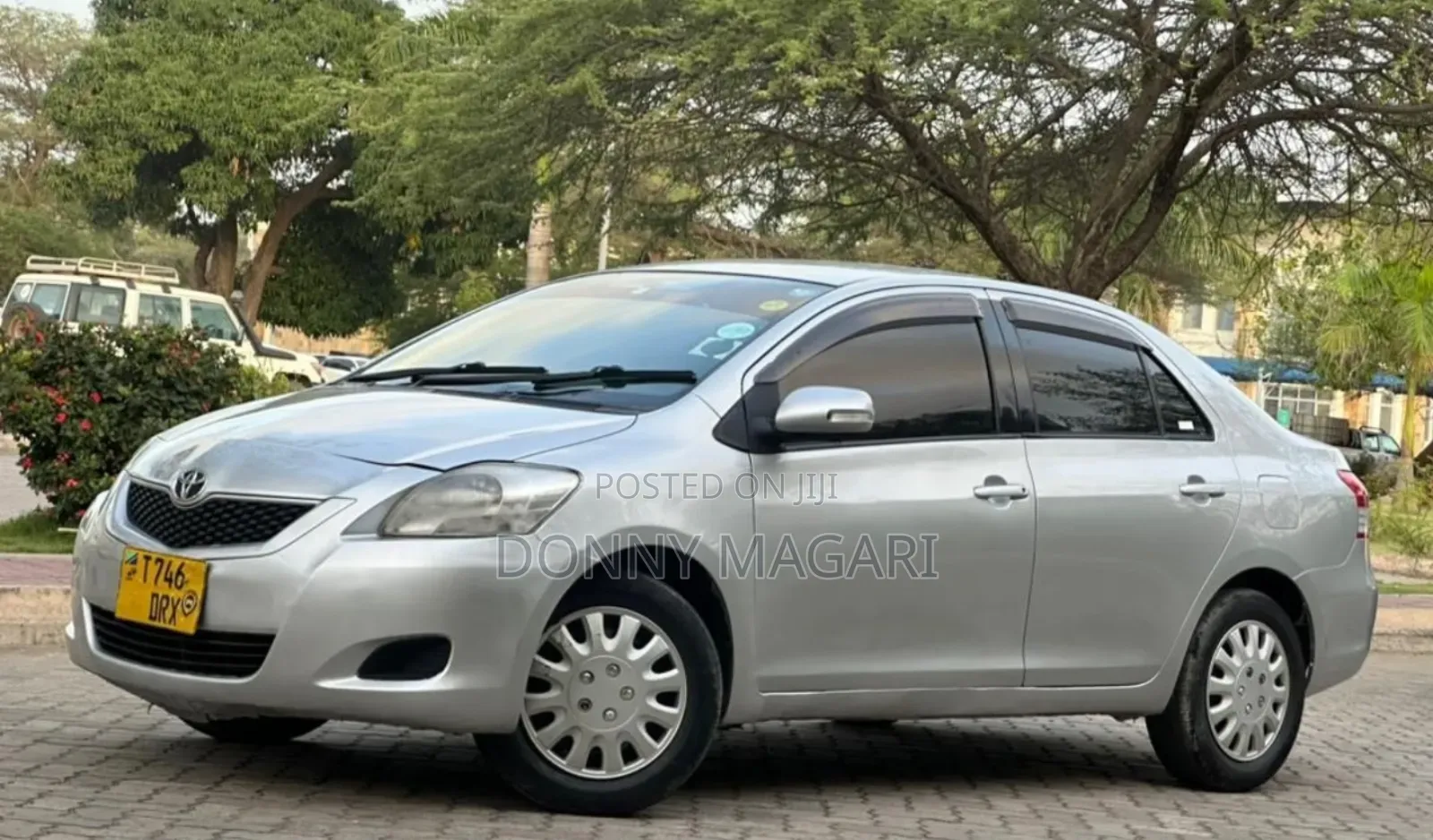 Toyota Belta 2008 Silver