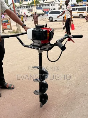 Earth Auger(Auger Ya Kuchimba Mashimo)