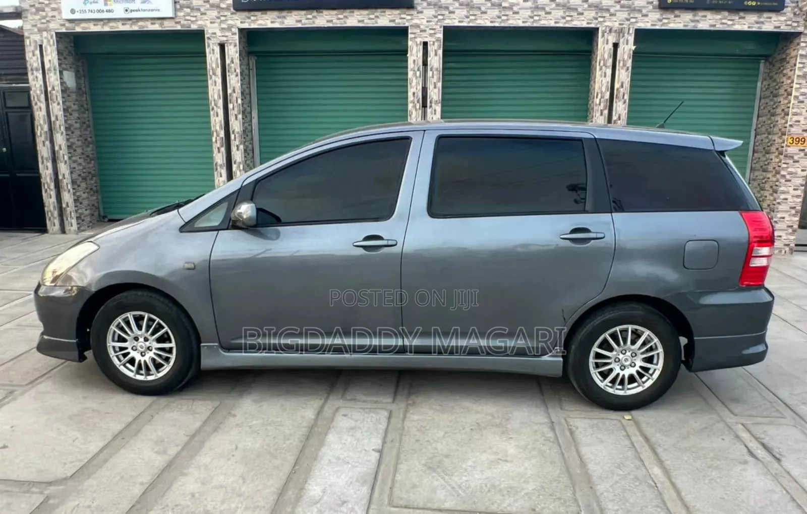 Toyota Wish 2005 Gray