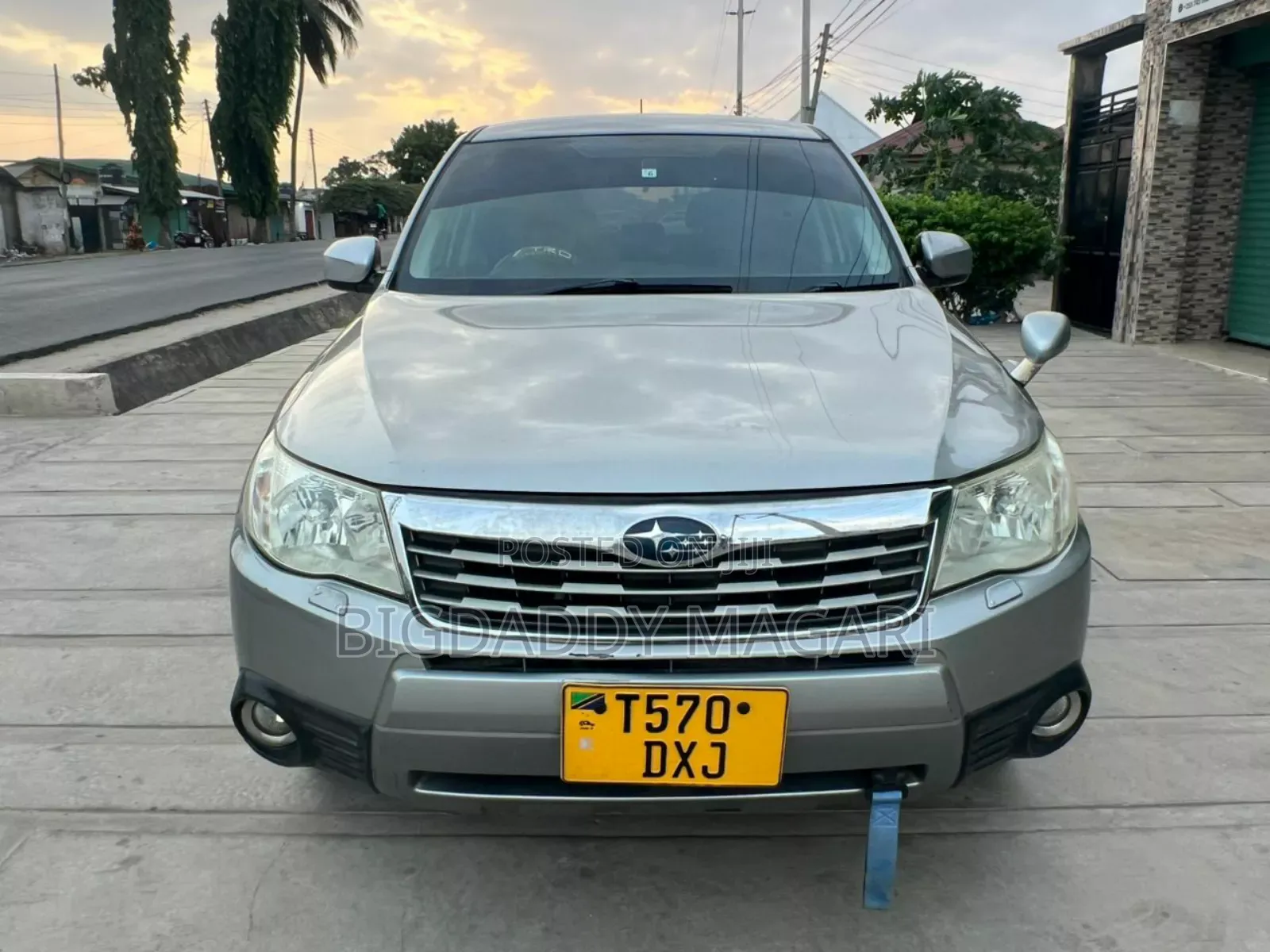 Subaru Forester 2010 Silver