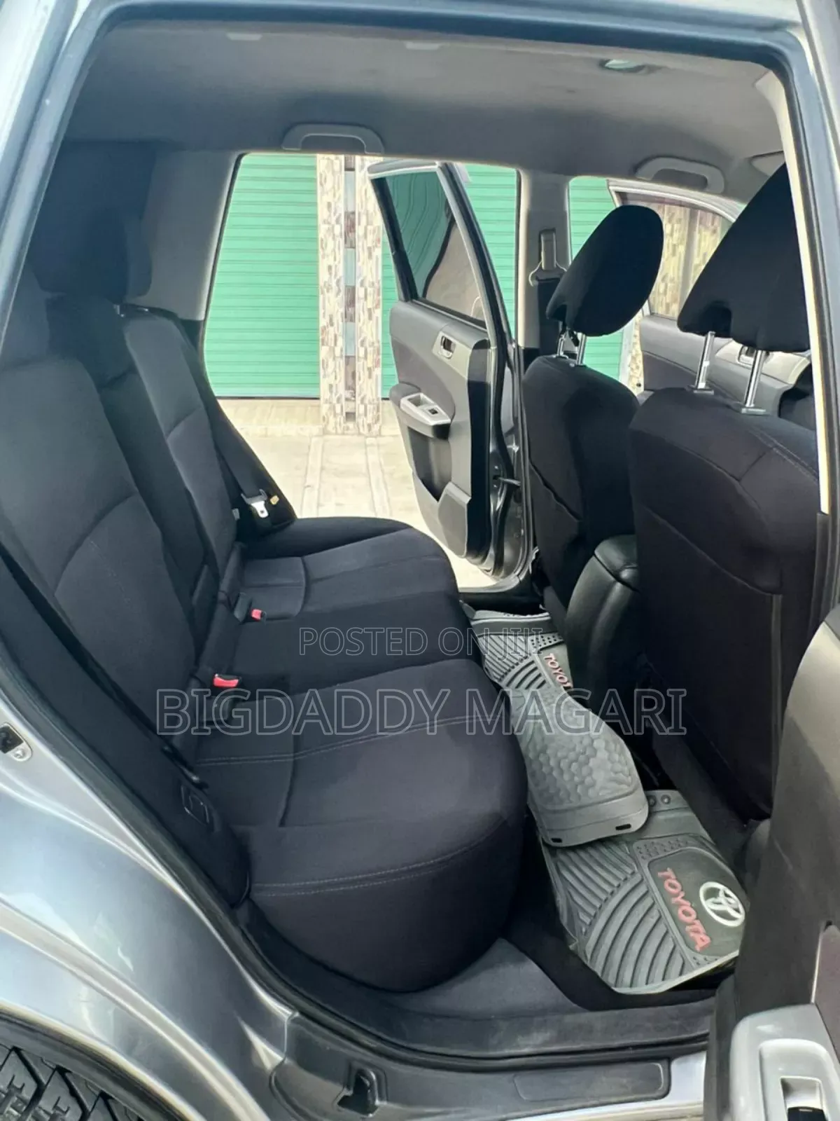 Subaru Forester 2010 Silver