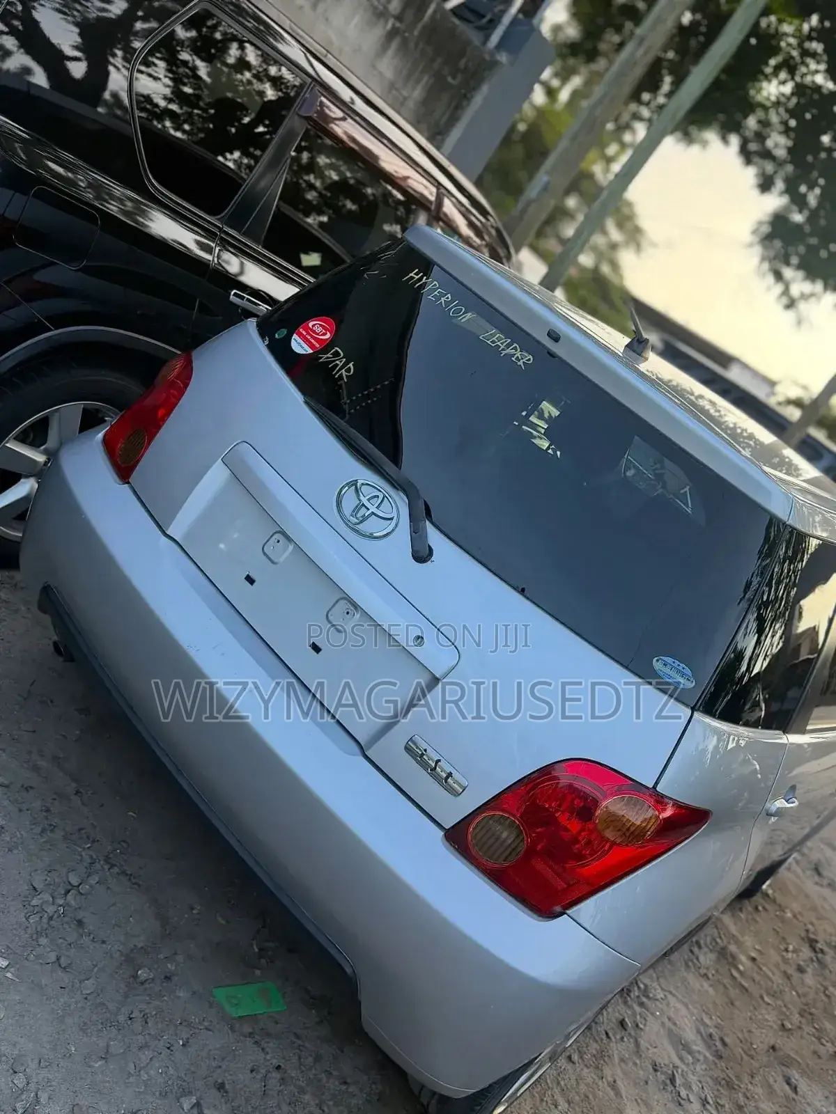 Toyota IST 2004 Ivory