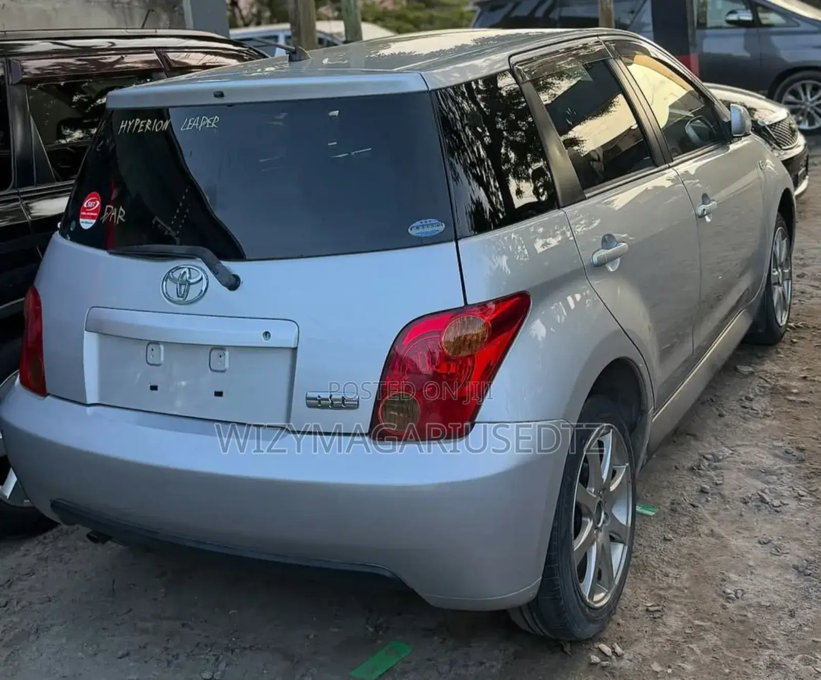 Toyota IST 2004 Ivory