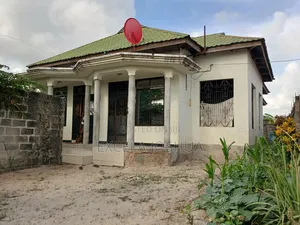 3bdrm Apartment in Excela Joshua, Chanika for sale