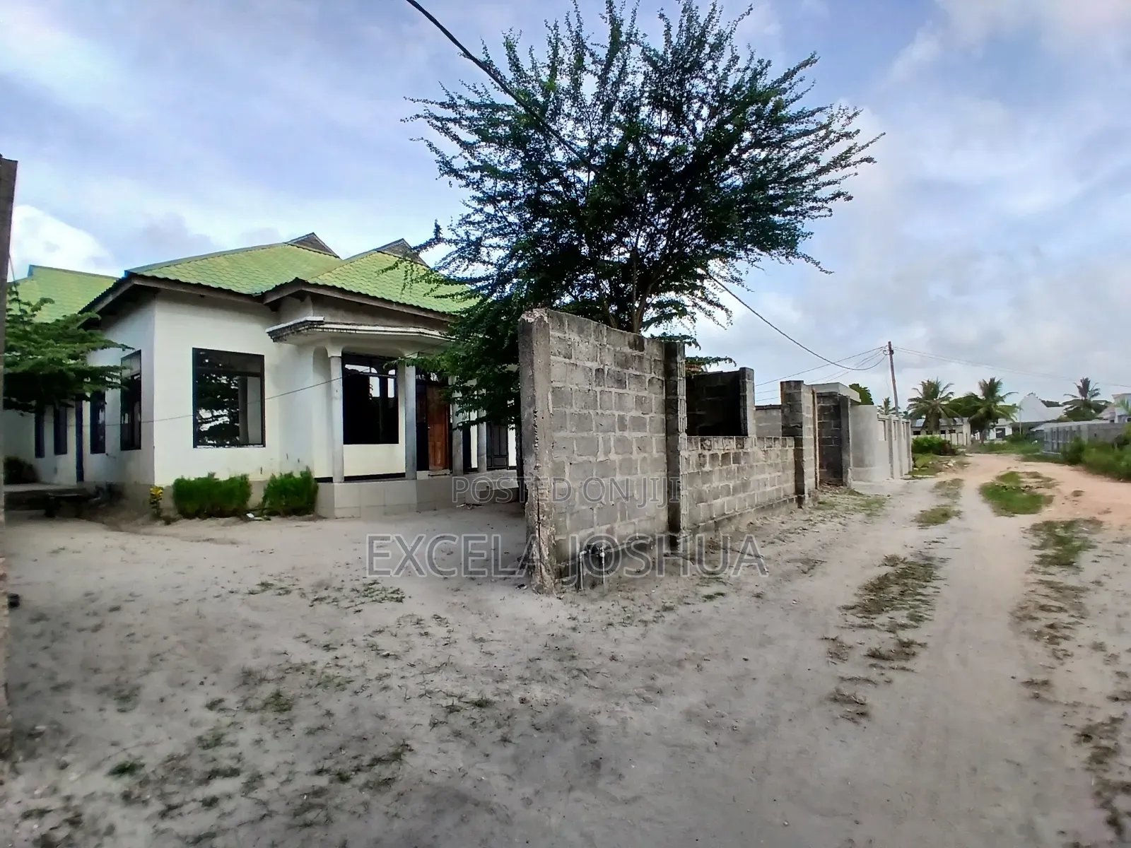 3bdrm Apartment in Excela Joshua, Chanika for sale