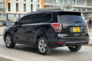 Subaru Forester 2015 Black