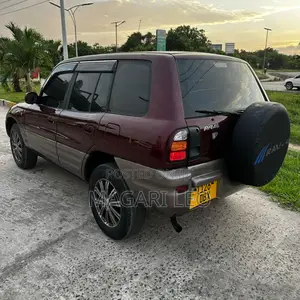 Toyota RAV4 1999 Maroon