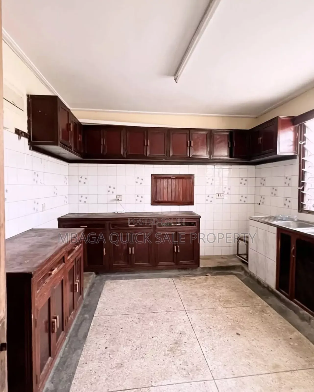 3bdrm House in Mikocheni for rent