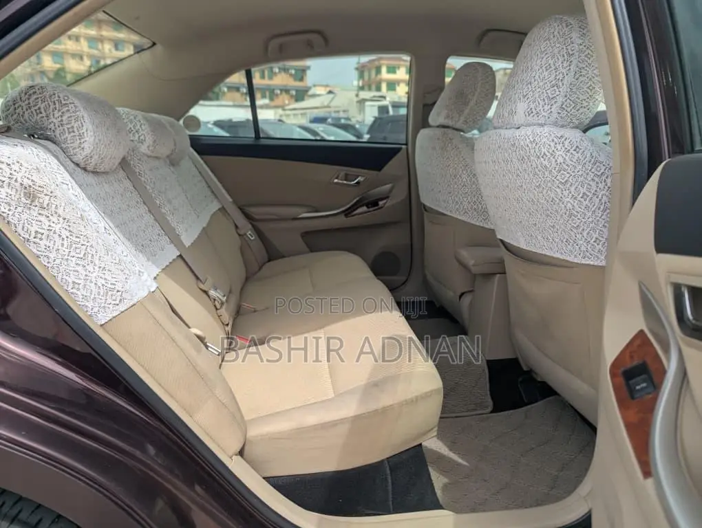 Toyota Premio 1.8 FWD 2013 Black