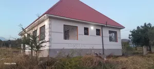3bdrm Apartment in Uchira Moshi, Kirua Vunjo Kusini for rent