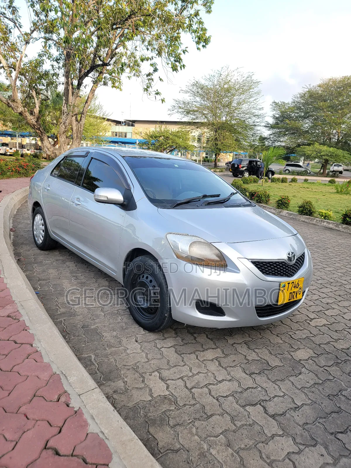 Toyota Belta 2006 Silver