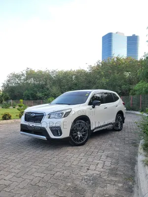 Subaru Forester 2019 White