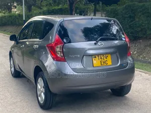 Nissan Note 2014 Gray