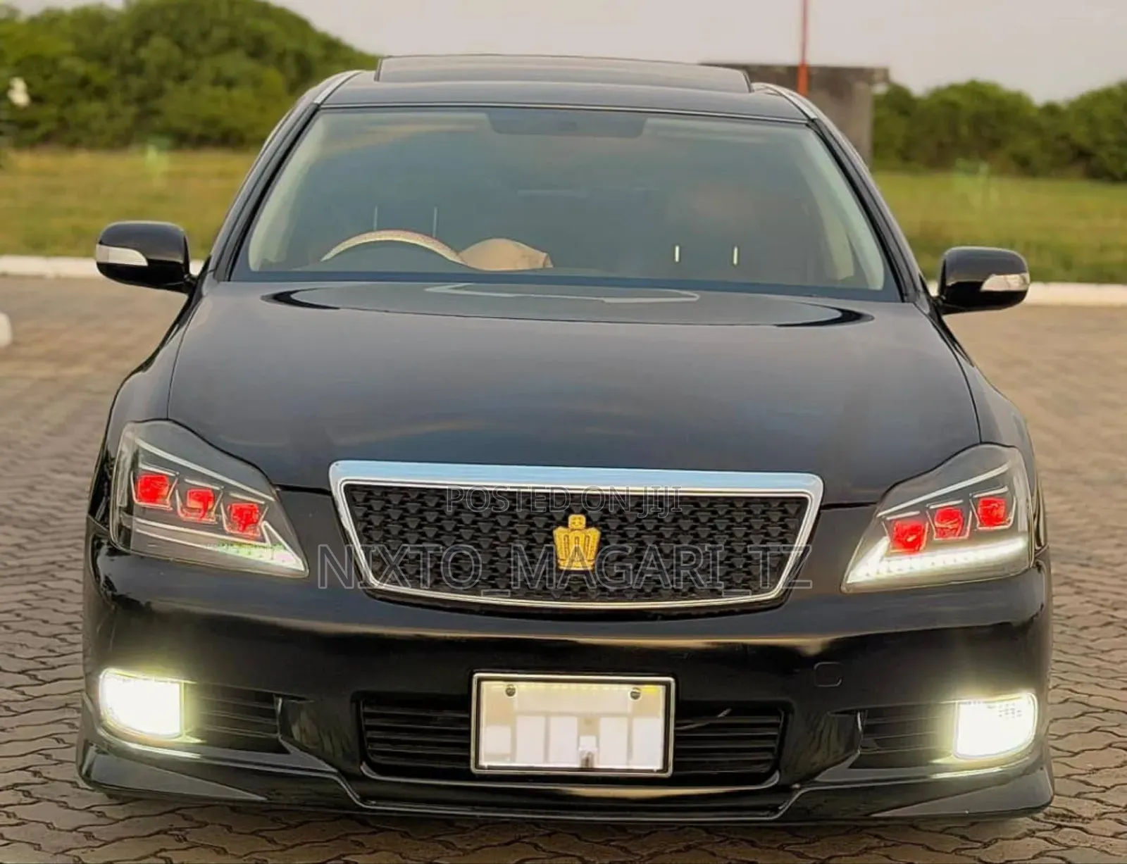 Toyota Crown 2006 Black