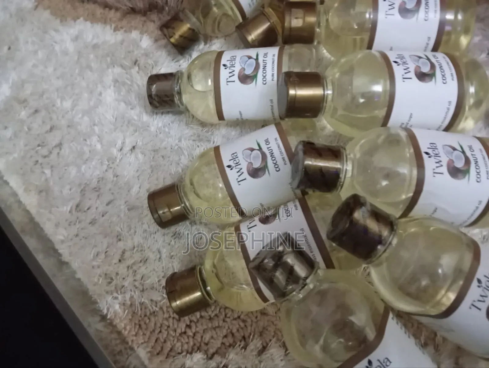 Twiela Coconut Oil