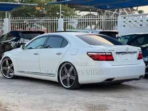 Lexus LS 2007 White