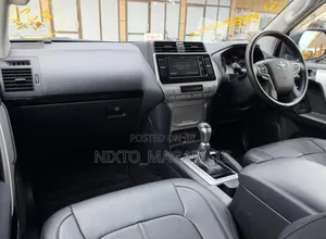 Toyota Land Cruiser Prado 2020 Black