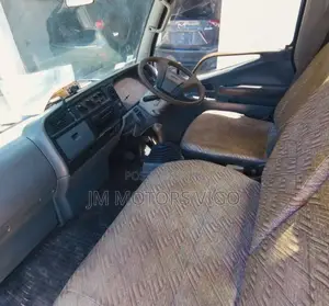 Mitsubishi Canter Tipa 1995 Blue
