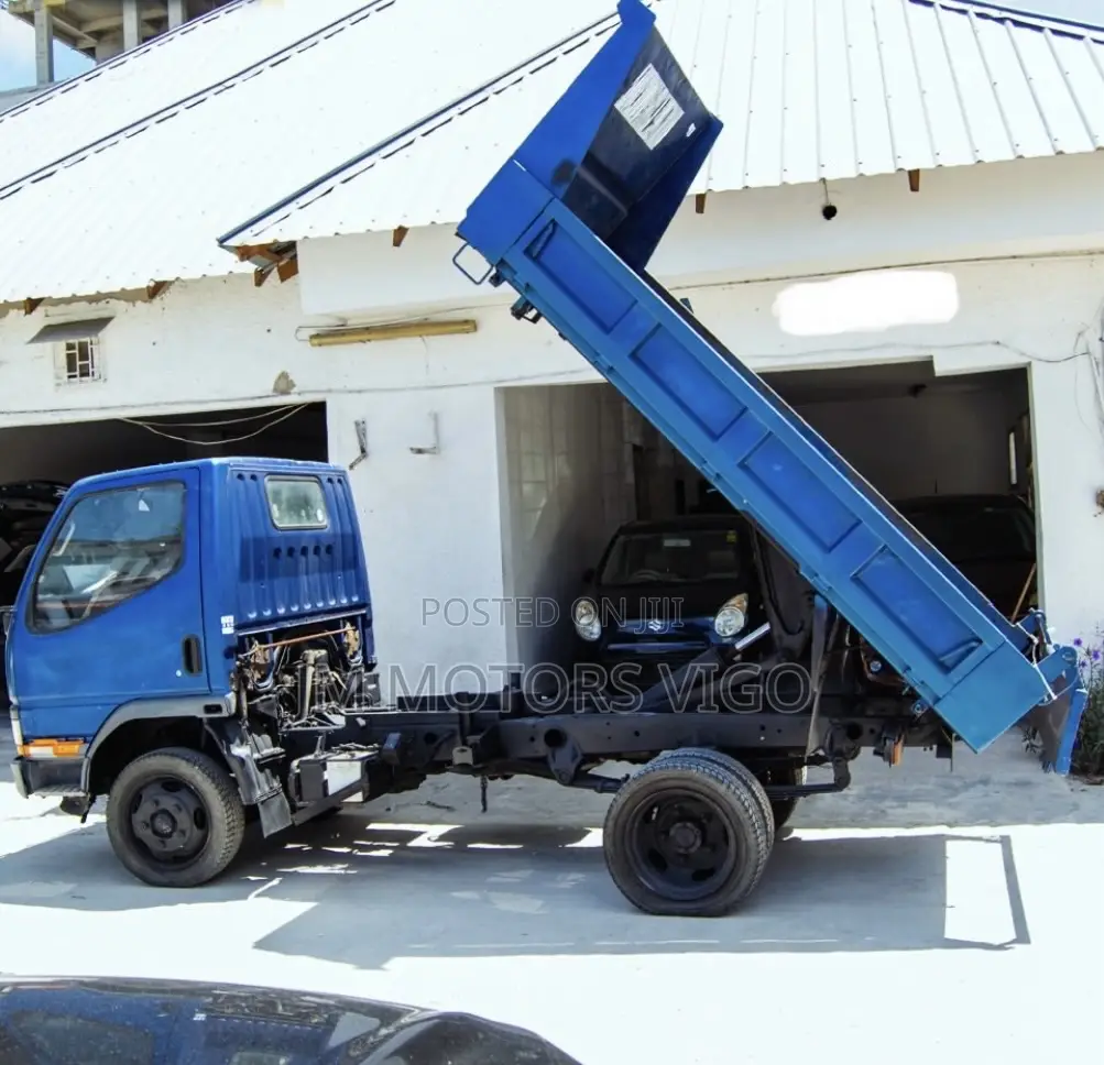 Mitsubishi Canter Tipa 1995 Blue