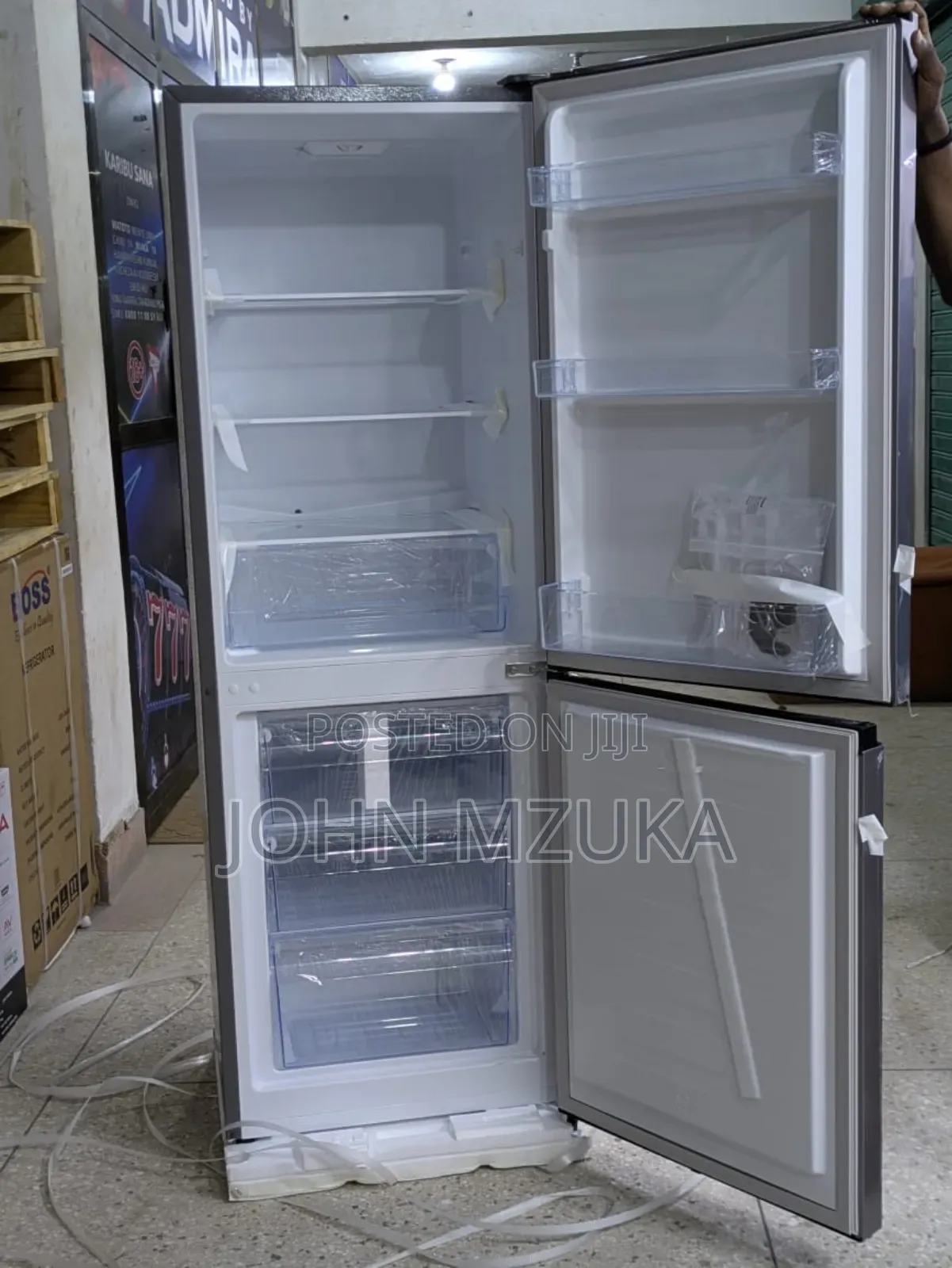 Hisense Refrigerator With Down Freezer