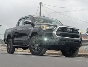 Toyota Hilux 2023 Black