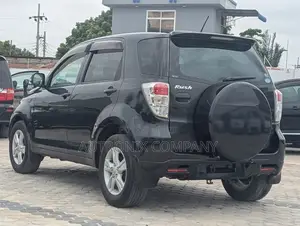 Toyota Rush 1.5 AWD 2010 Black