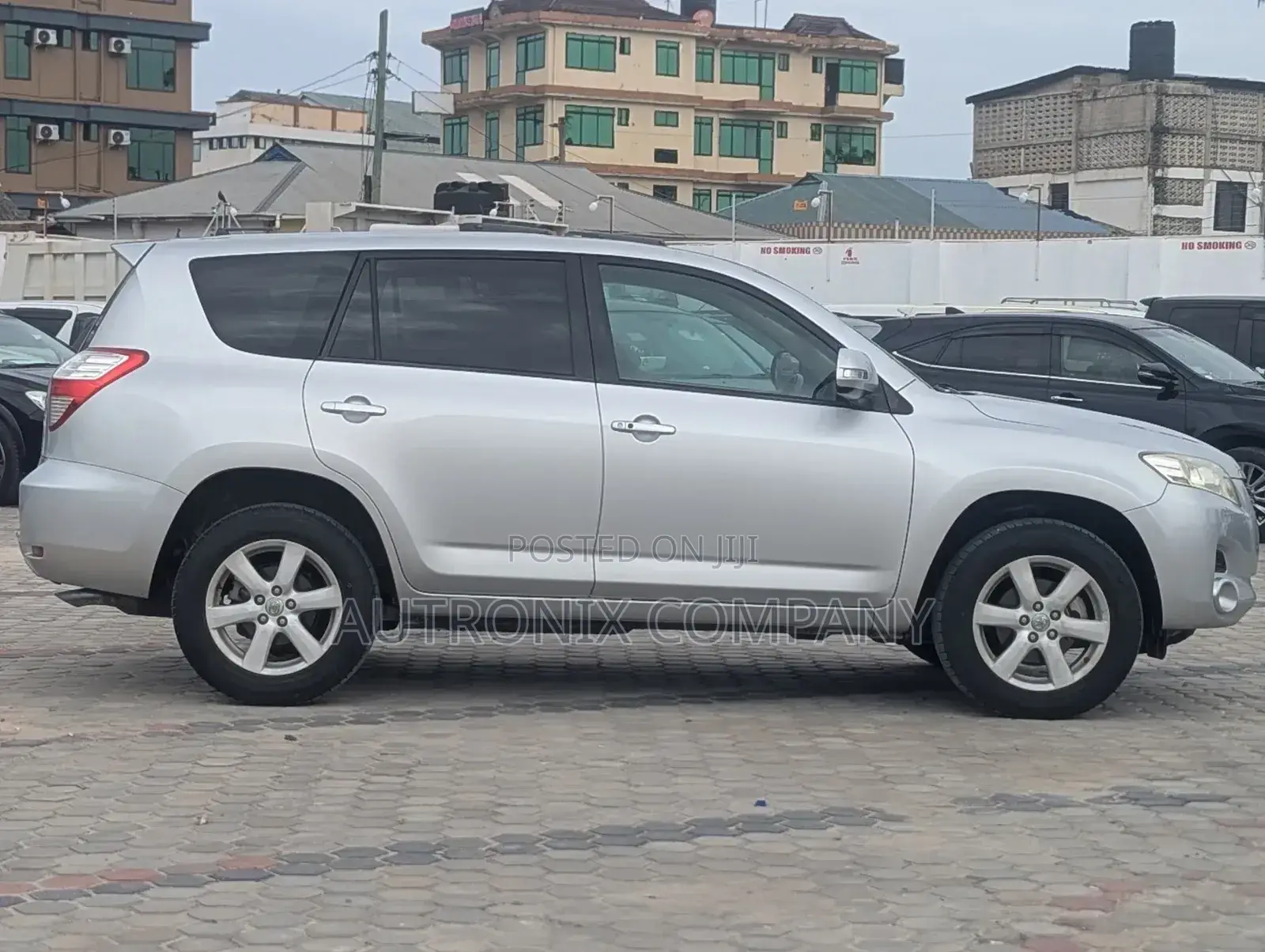 Toyota Vanguard 2007 Silver