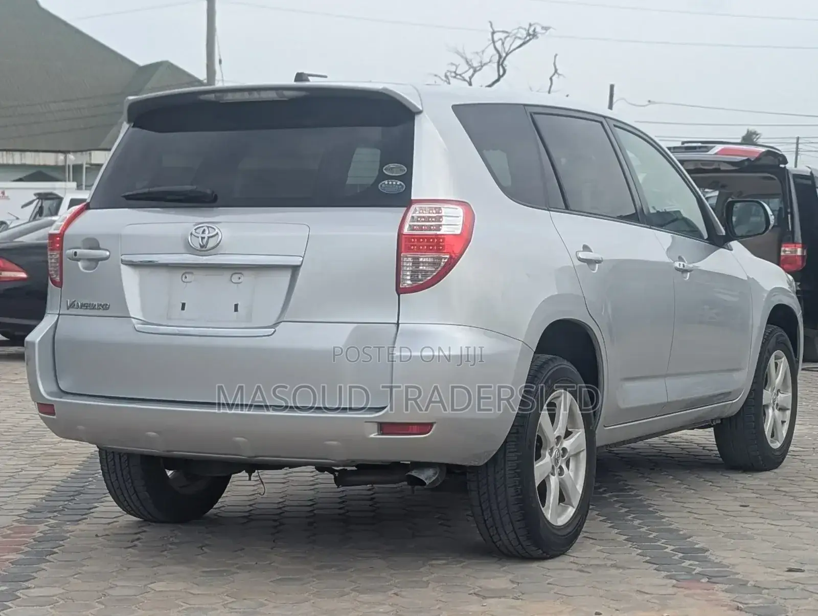Toyota Vanguard 2007 Silver