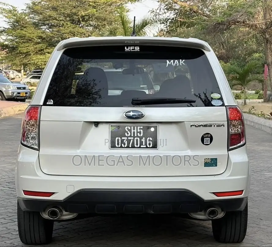 Subaru Forester 2009 Pearl