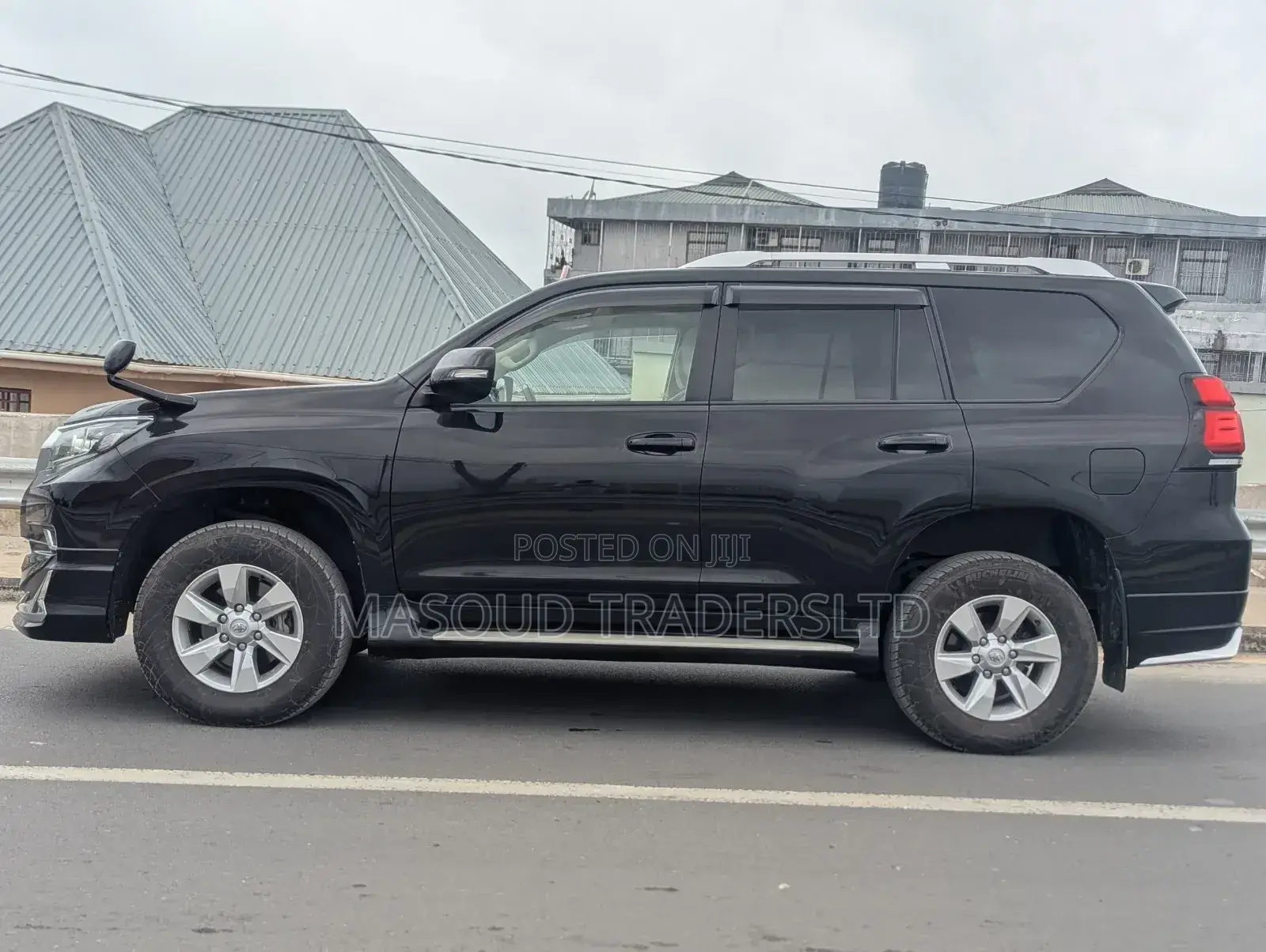 Toyota Land Cruiser Prado 2021 Black