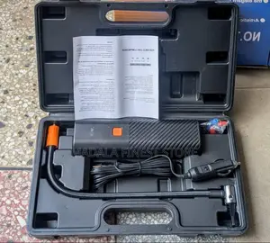 Portable Car Compressor With Breafcase.