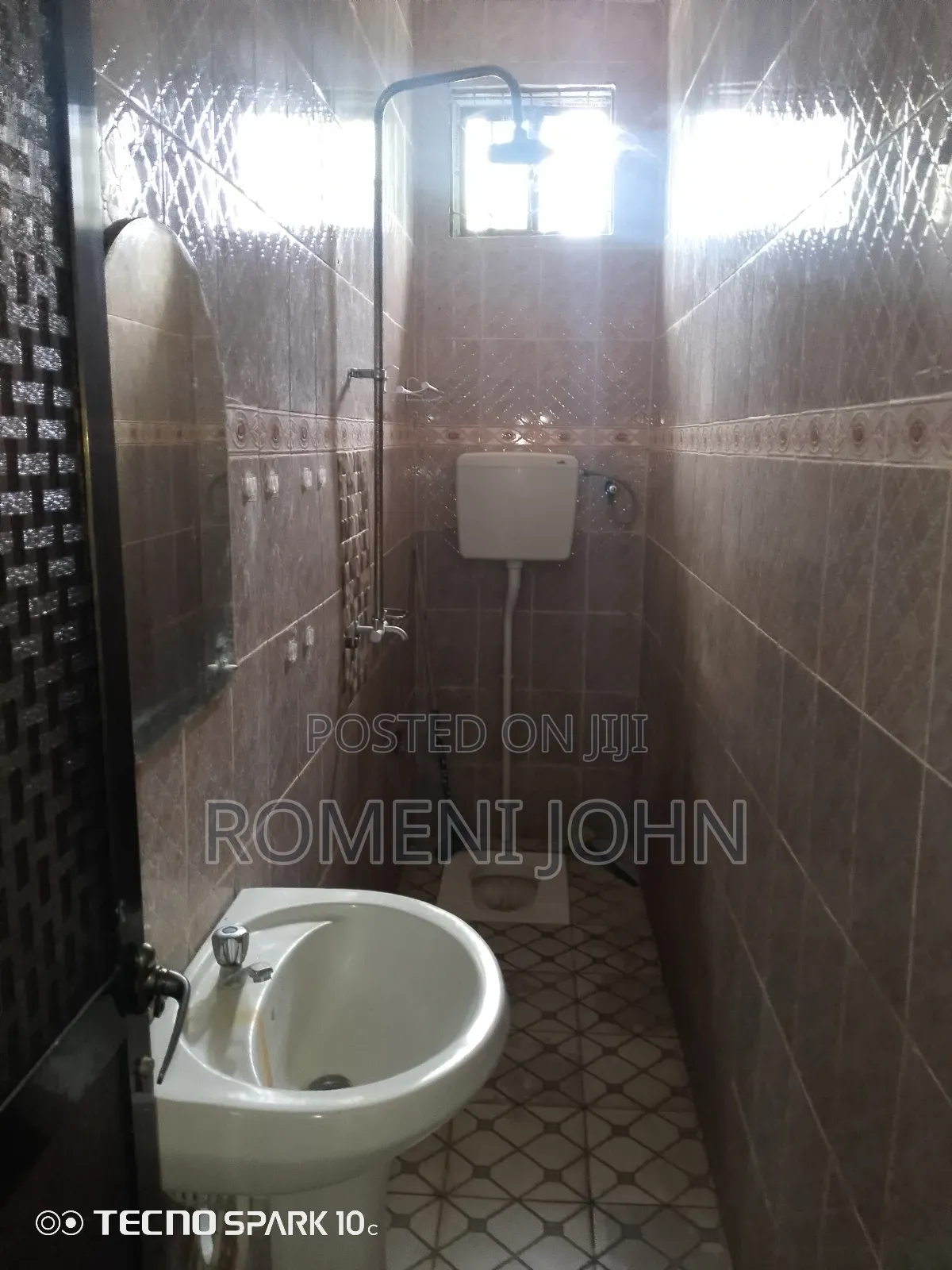 4bdrm Apartment in Tanzania Daresalaam, Ilala for rent