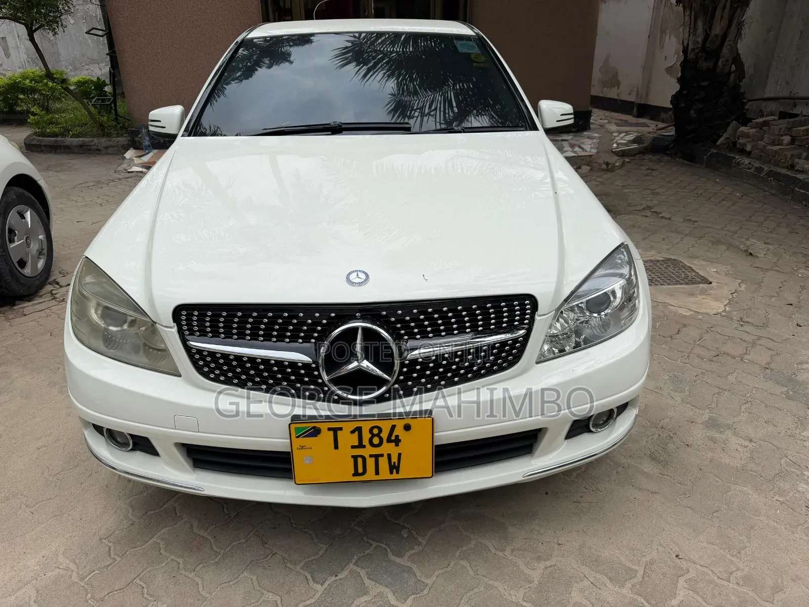 Mercedes-Benz C-Class 2009 White