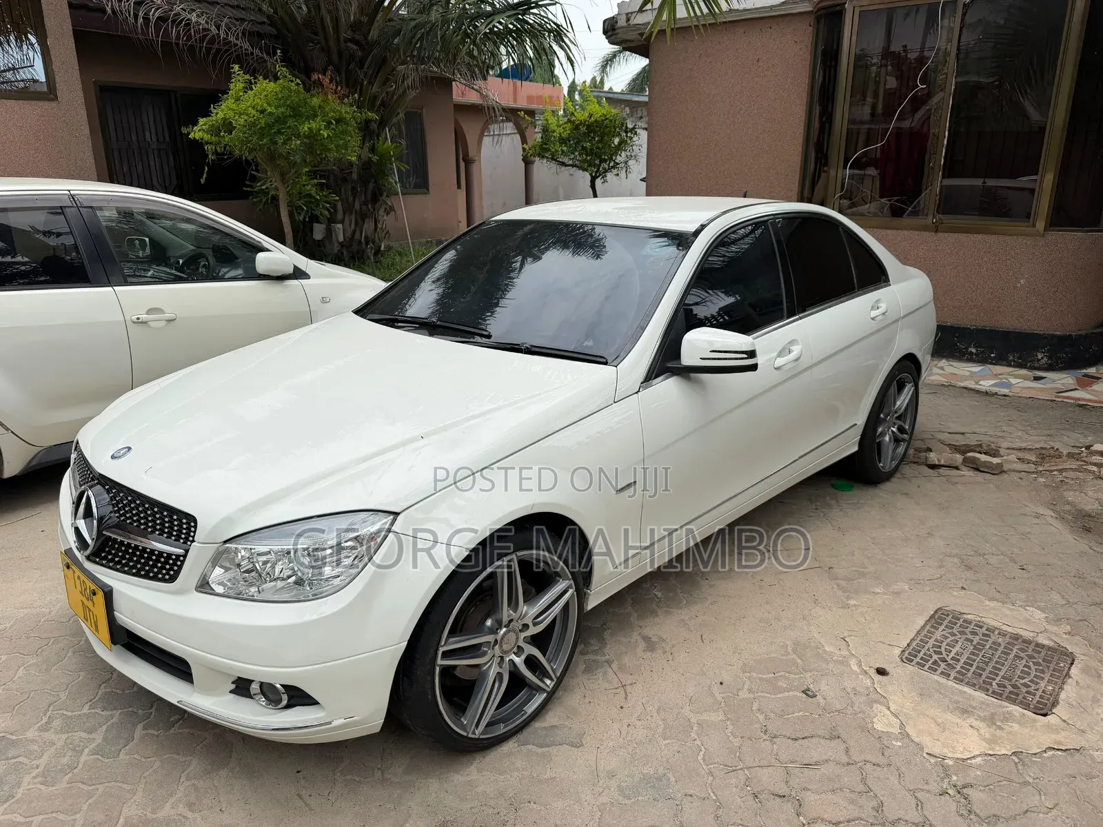 Mercedes-Benz C-Class 2009 White