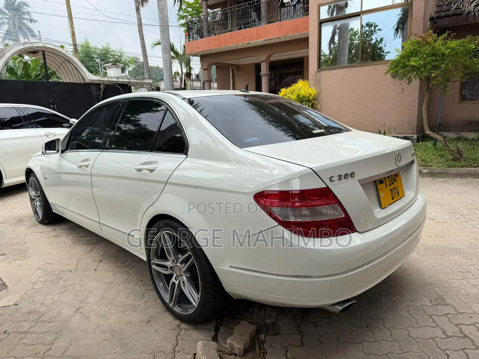 Mercedes-Benz C-Class 2009 White