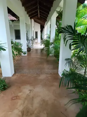 8bdrm House in Masaki for rent