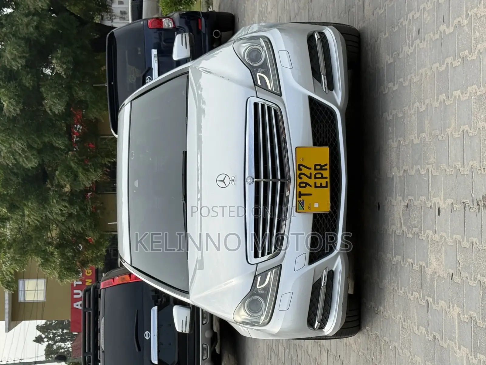Mercedes-Benz C-Class 2012 Silver