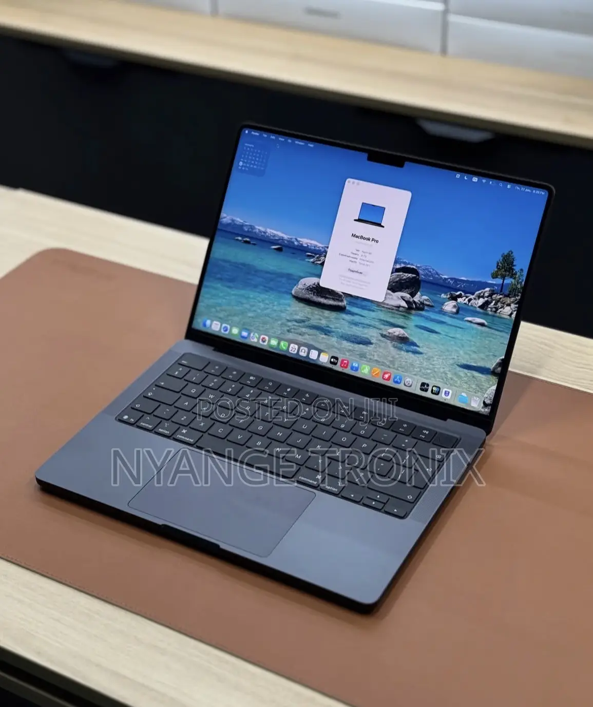 New Laptop Apple Macbook Pro 2025 M5 14-Inch 16GB Apple M5 SSD 512GB