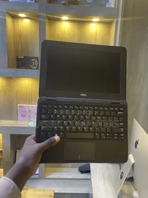 Laptop Dell Latitude 3189 4GB Intel SSD 128GB