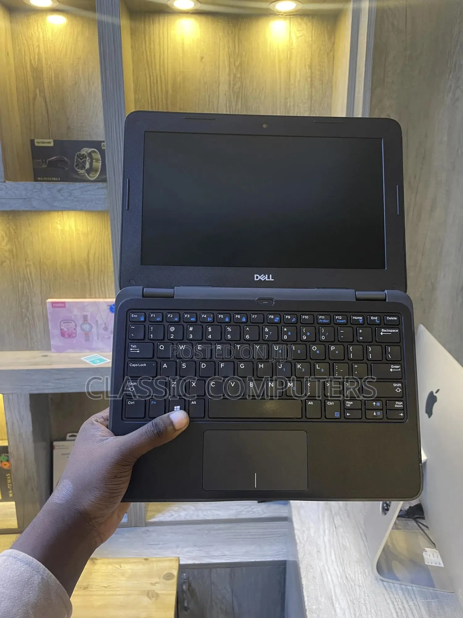 Laptop Dell Latitude 3189 4GB Intel SSD 128GB