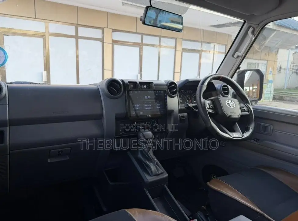 Toyota Land Cruiser 2024 Beige