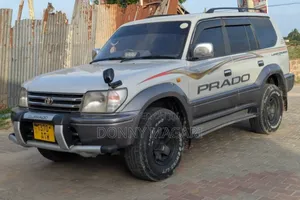 Toyota Land Cruiser Prado 2003 White