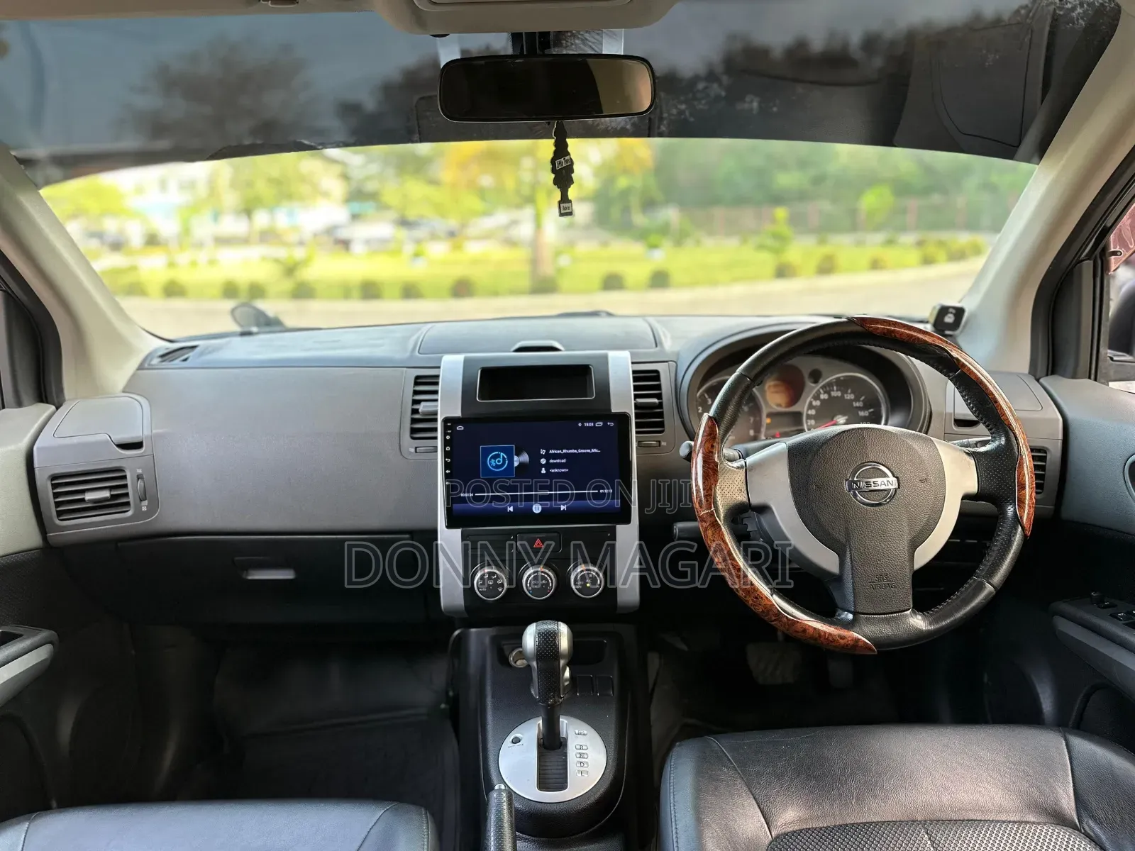 Nissan X-Trail 2.0 Petrol XE 2009 Black