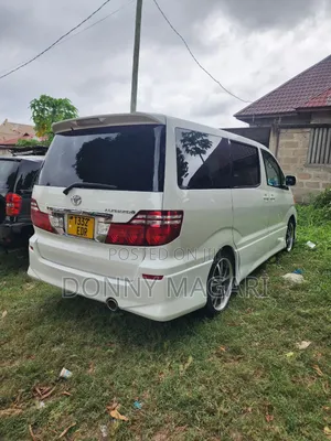 Toyota Alphard 2.4 Petrol AWD 2006 White