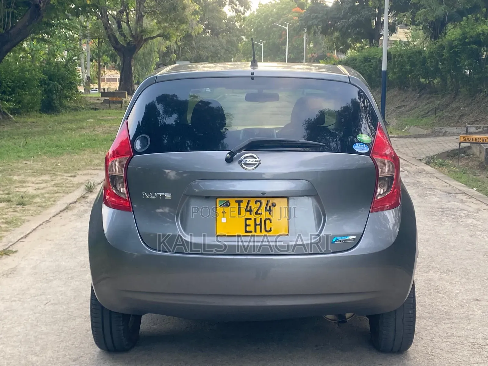 Nissan Note 2013 Gray