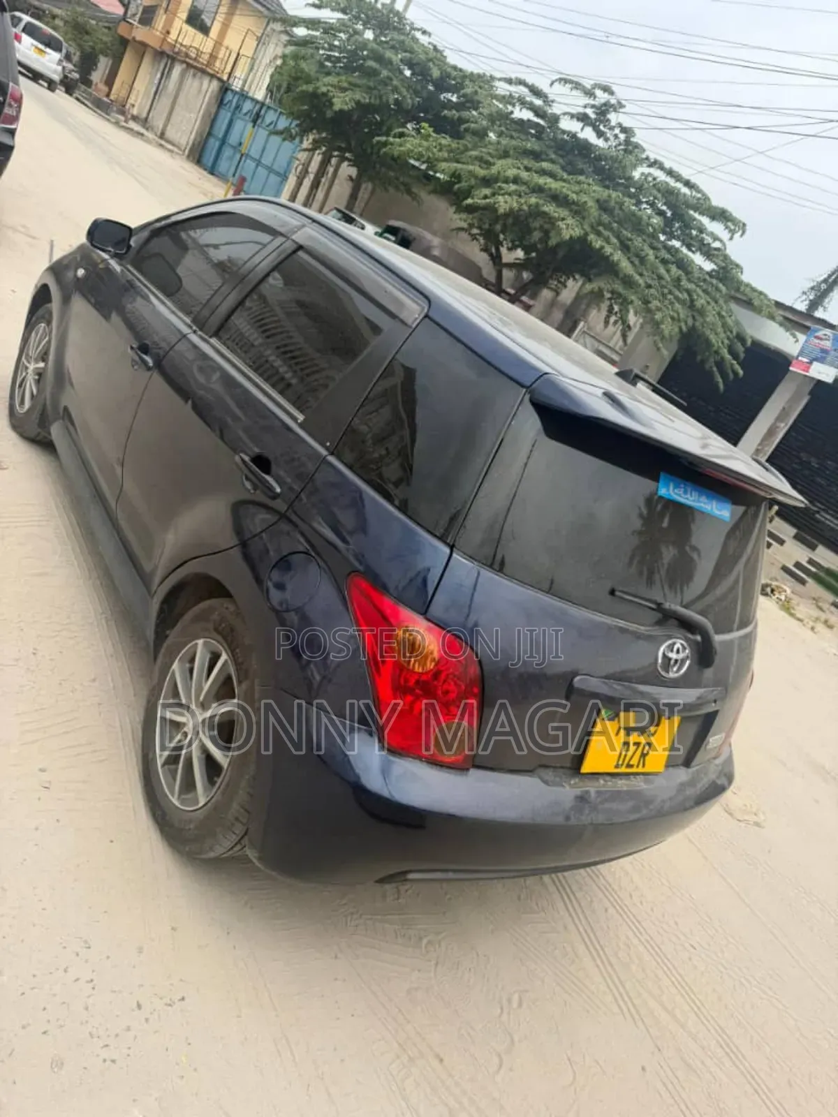 Toyota IST 2004 Blue
