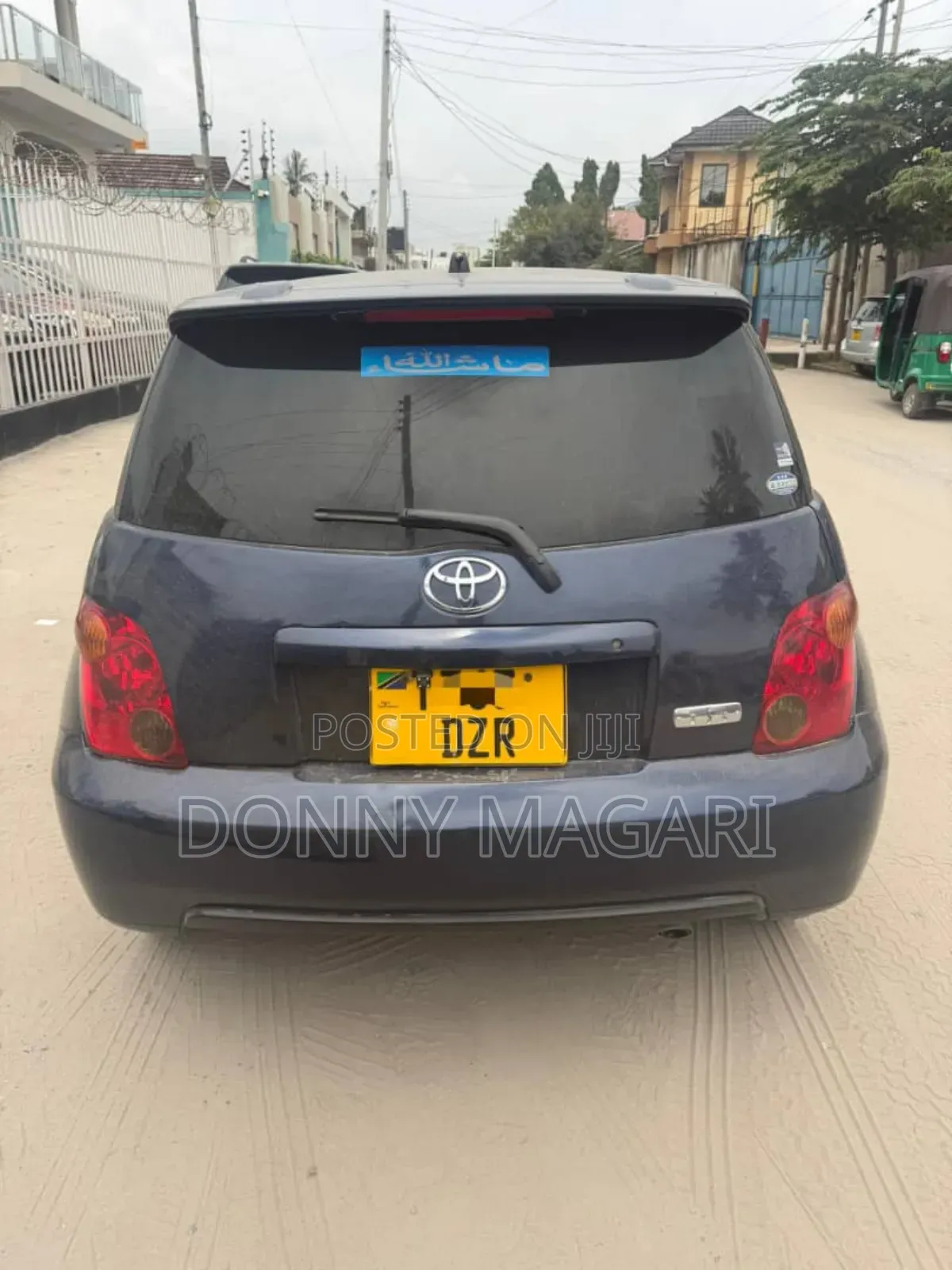 Toyota IST 2004 Blue