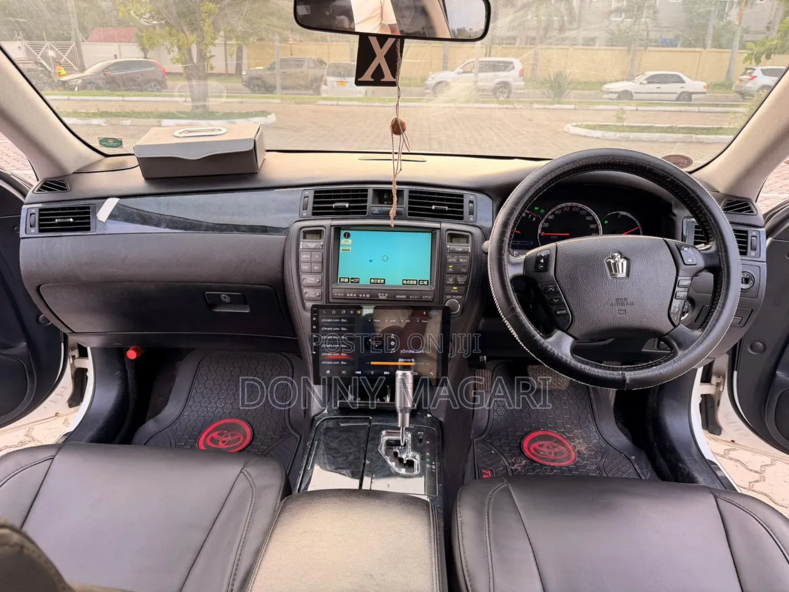 Toyota Crown 2006 White