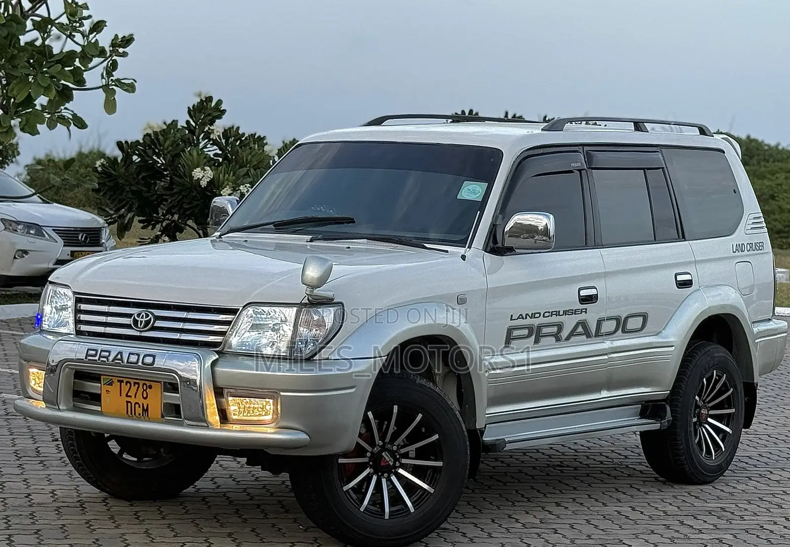 Toyota Land Cruiser Prado 2003 Silver